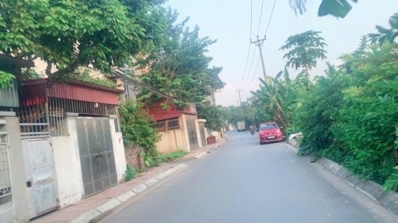 500M ĐẾN AEON LONG BIÊN– LÔ GÓC- 6M MẶT TIỀN- 5,5 TỶ