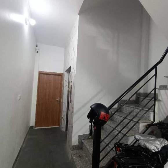 Cần bán hoa hậu Phố Doãn Kế Thiện 7,9 tỷ 45m2 có thang máy 