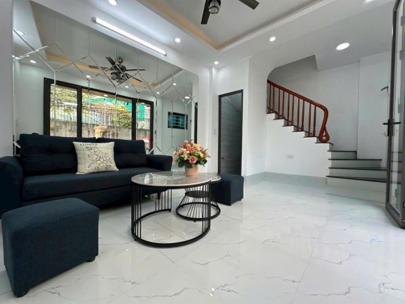 Bán nhà mới ngõ Gốc Đề, Minh Khai, 40m2, 5T, MT4m, ngõ 3m, giá 7.8 tỷ LH 0886962299