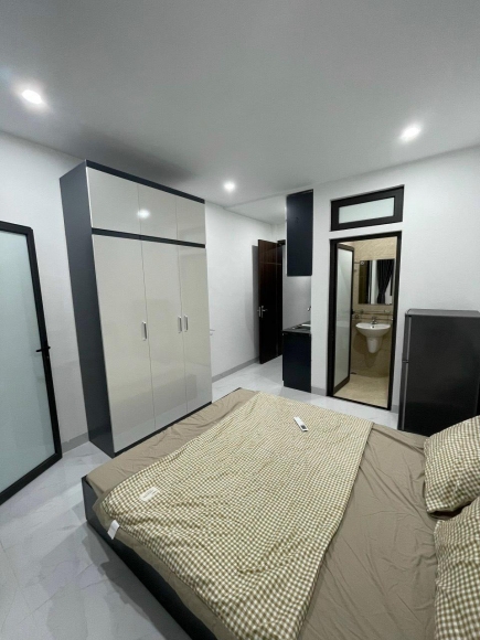 Bán nhà phố Trần Đại Nghĩa - đất học thủ đô - khu vực cực hiếm nhà bán - vị trí đẹp - ccmn 7PN thang máy