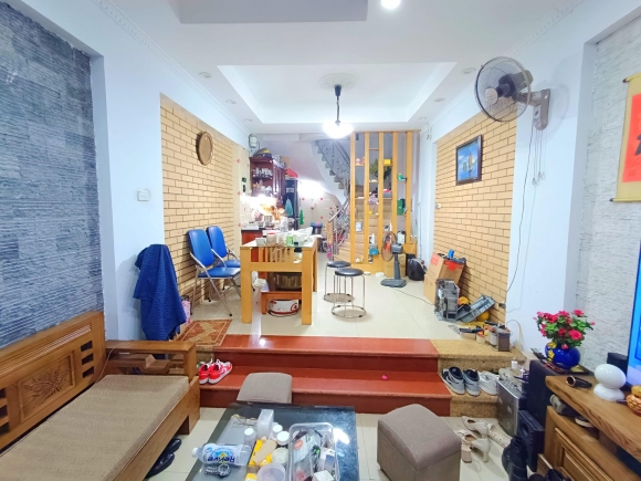 BÁN NHÀ VẠN BẢO - BA ĐÌNH - NHÀ LÔ GÓC SÁNG THOÁNG - VỊ TRÍ ĐẸP - GIÁ TỐT - HÀNG BAY NHANH